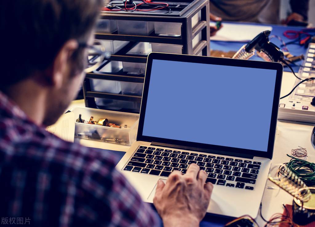 如何查看电脑蓝屏原因及解决方案,电脑蓝屏都有哪些比较常见的原因