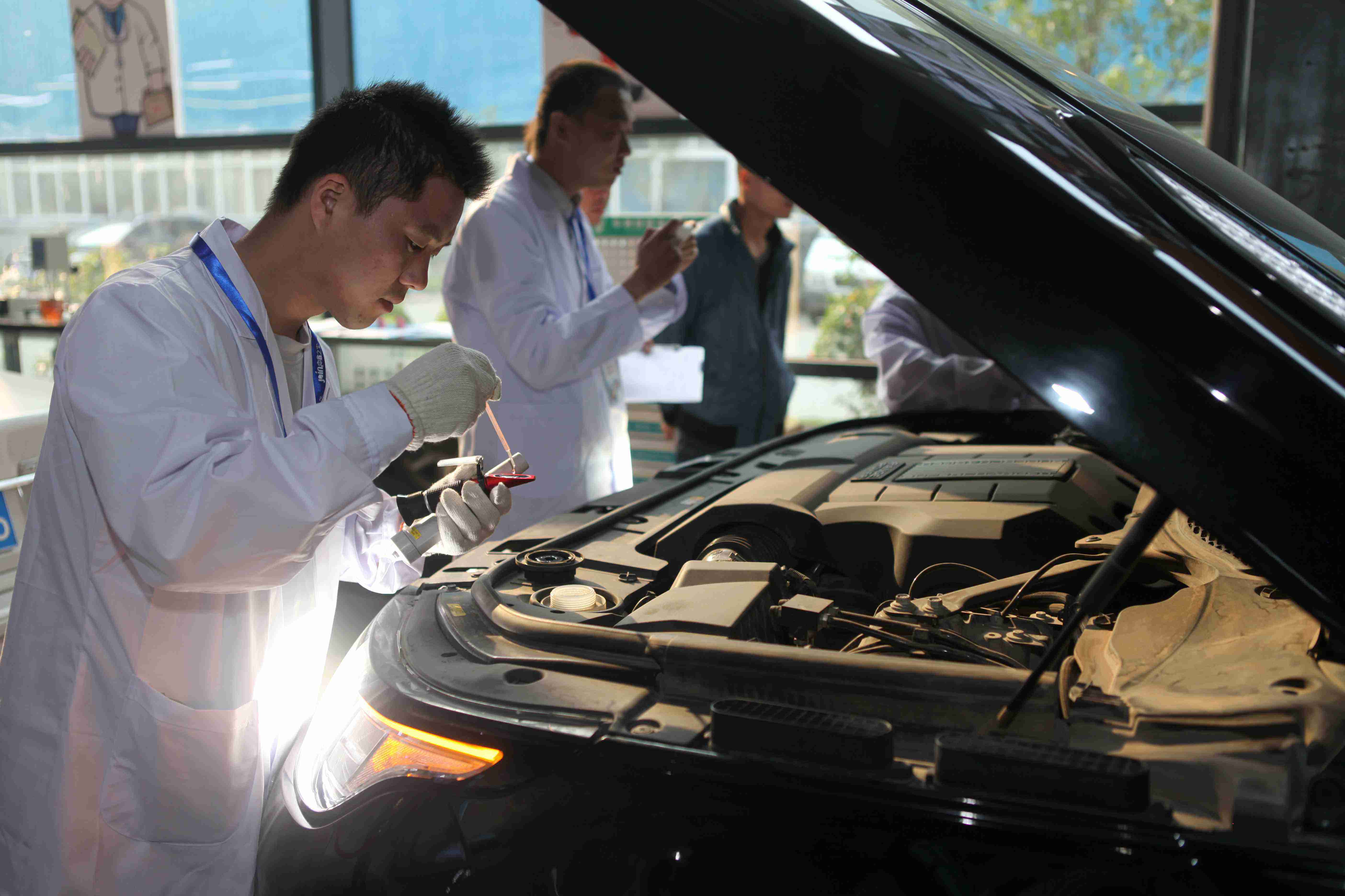 4s店首保超过5000公里还给保养吗,新车首保5000保养超过一点可以么