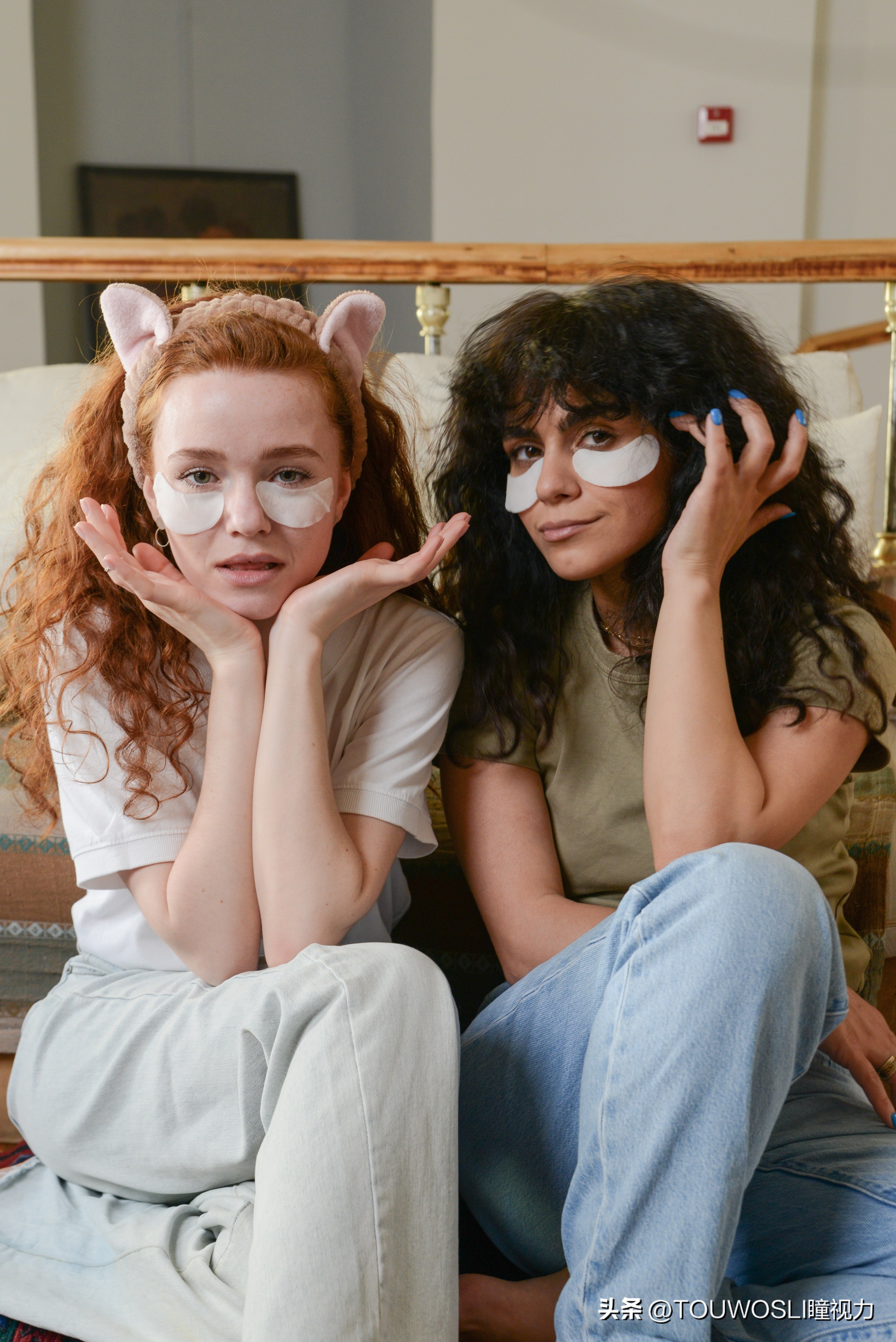 缓解眼睛疲劳用冷敷还是热敷好,眼睛干涩视力模糊用冷敷还是热敷