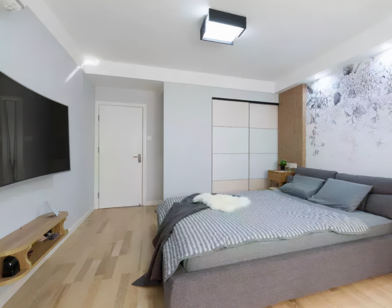 如果重新装修,卧室一定坚持“6不装”,省钱又实用