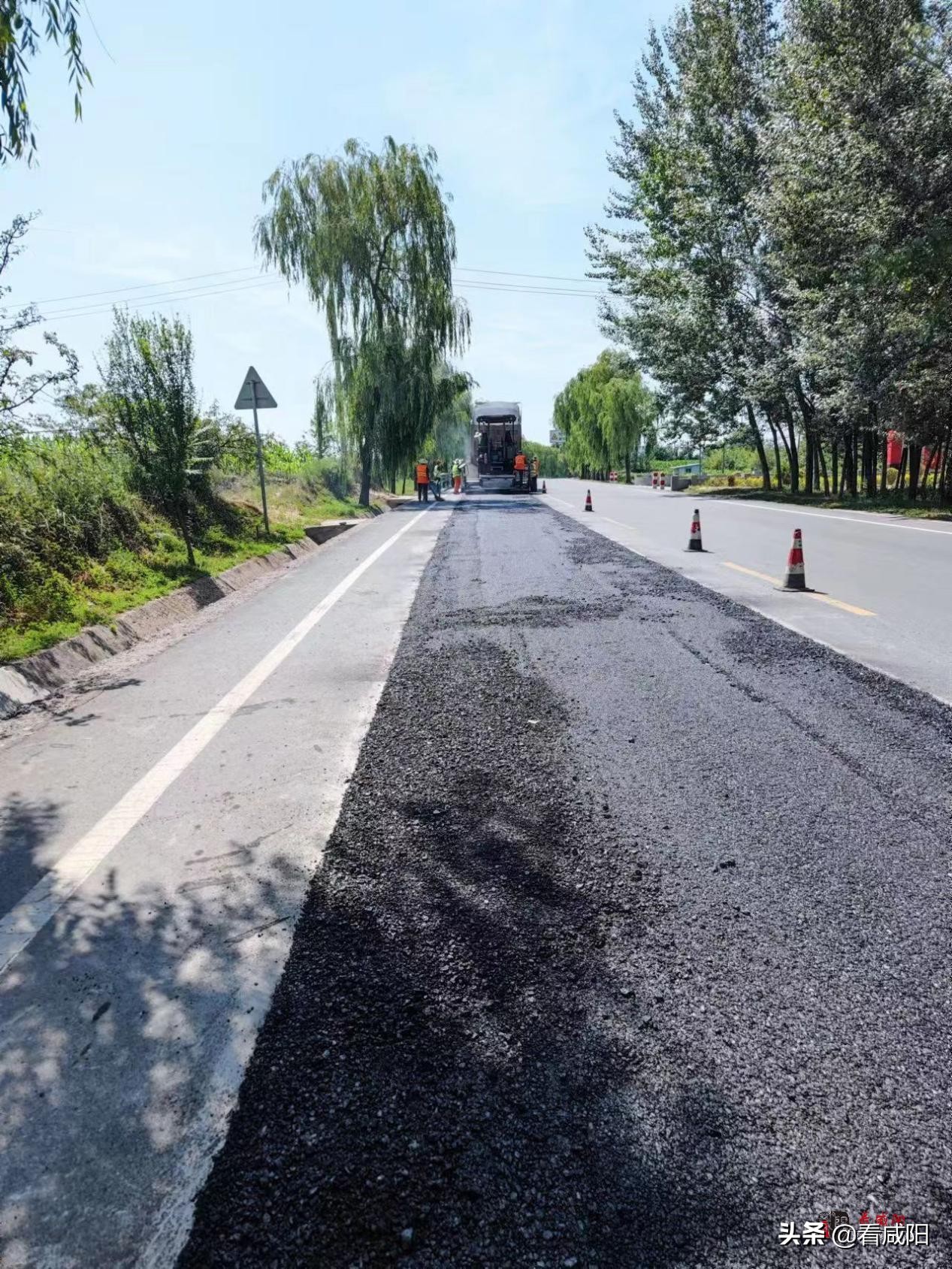 高温下的坚守公路人,酷暑高温下的坚守