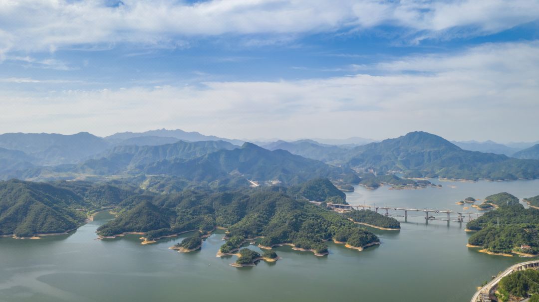 邂逅浙江千岛湖完美民宿，景色绝对无敌，傍晚夜色更是堪称一绝