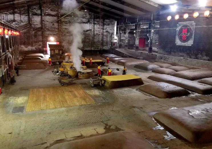 国窖157343度和剑南春46度哪个好,国窖1573的38度和剑南春52度哪个好