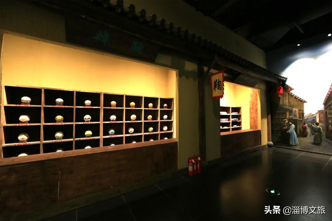 中国古代足球蹴鞠的历史,回顾历朝历代蹴鞠发展史