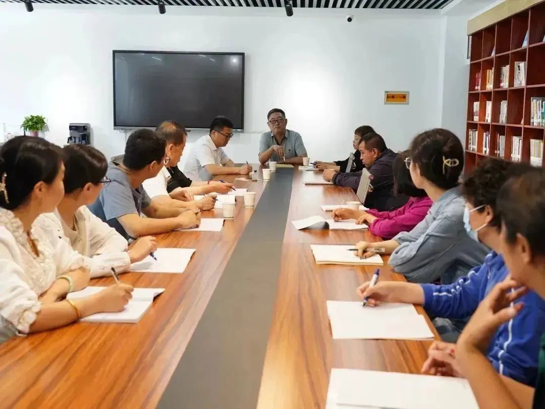 裴红霞校长工作室,石家庄外国语学校校长裴红霞