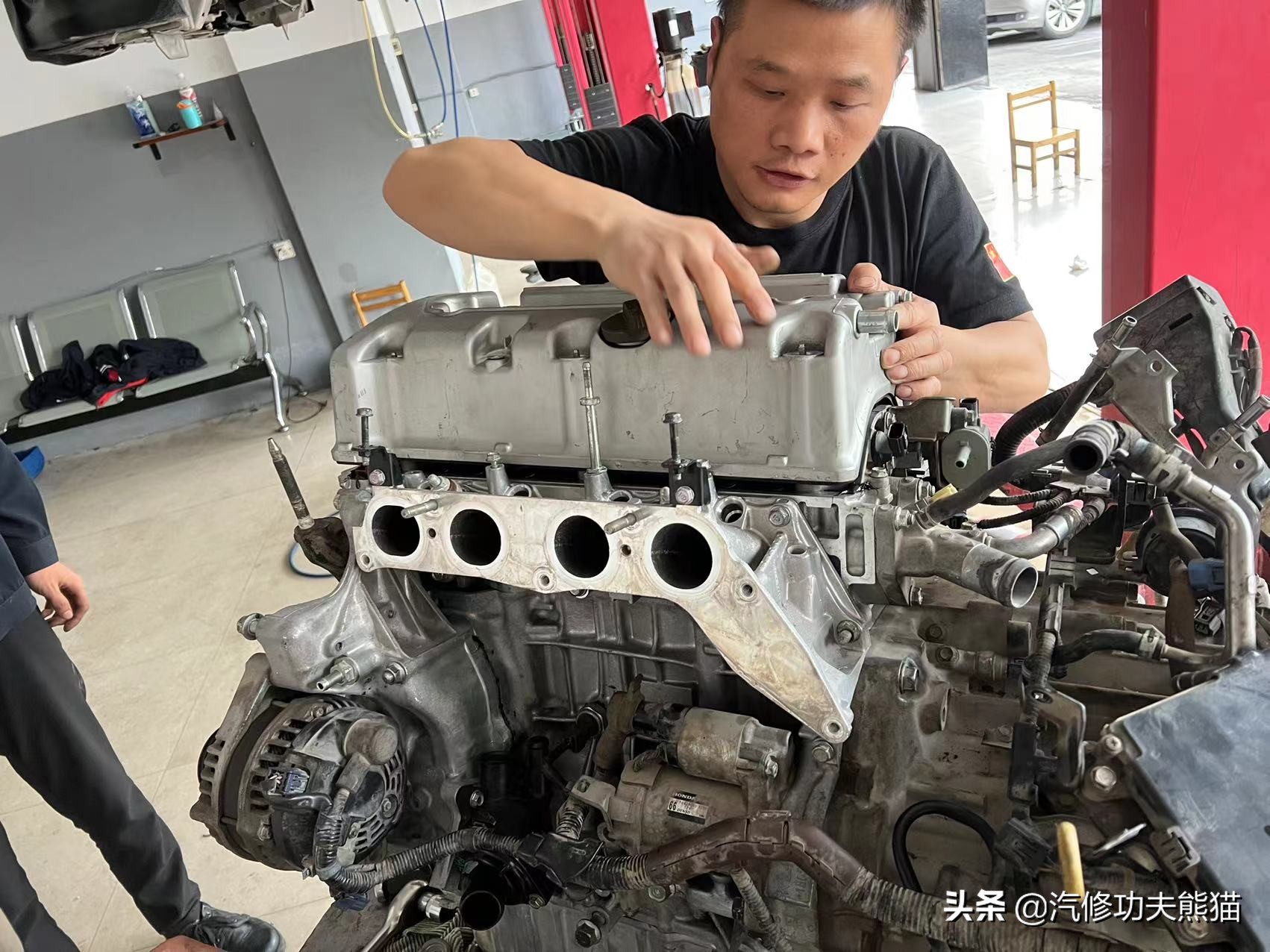 本田2.4ivtec发动机烧机油吗,本田涡轮增压发动机烧机油吗