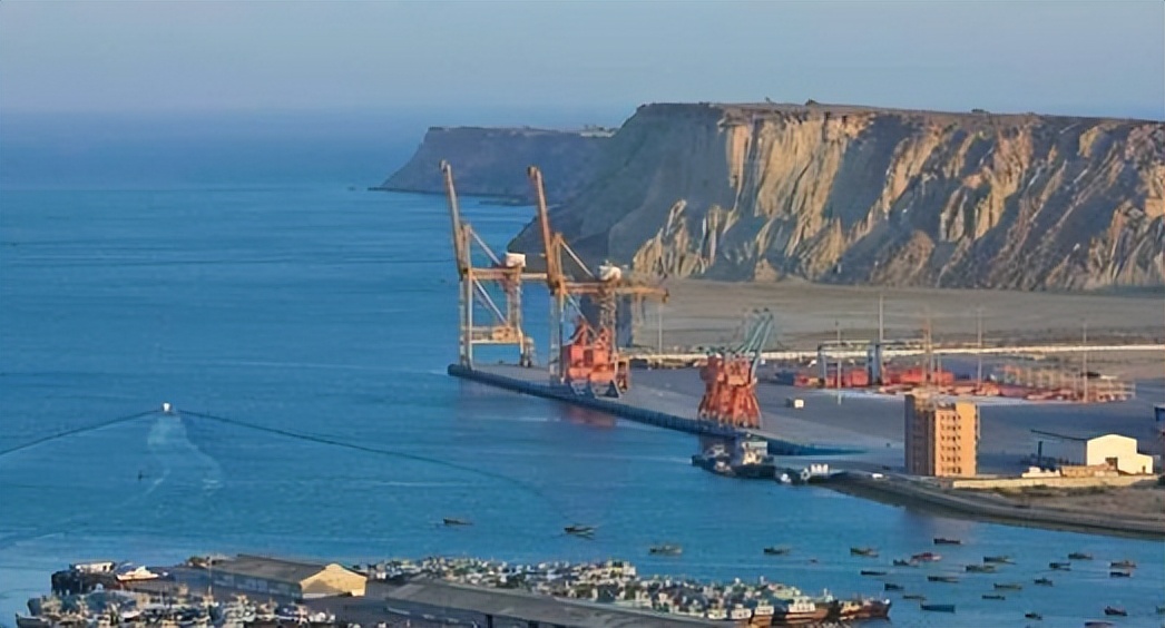 巴基斯坦瓜达尔港是租给中国的吗,巴基斯坦瓜达尔港投资