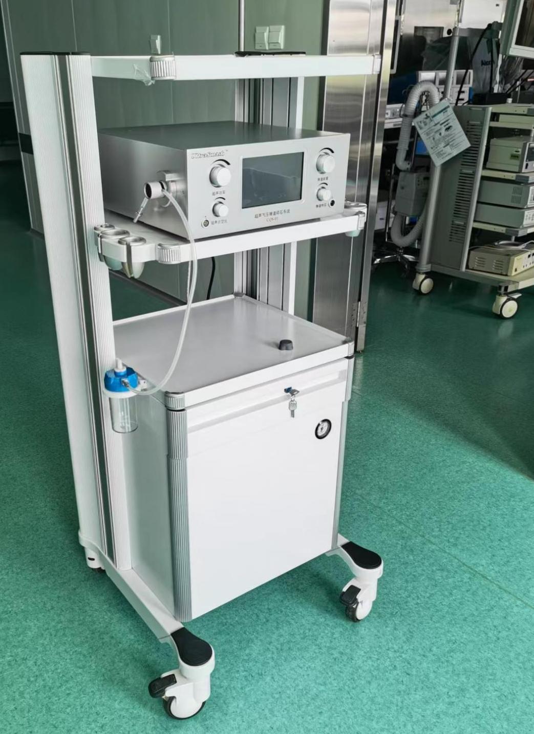 让结石无处藏身：北京老年医院泌尿外科成功实施老龄高危患者一期双侧输尿管软镜钬激光碎石取石术