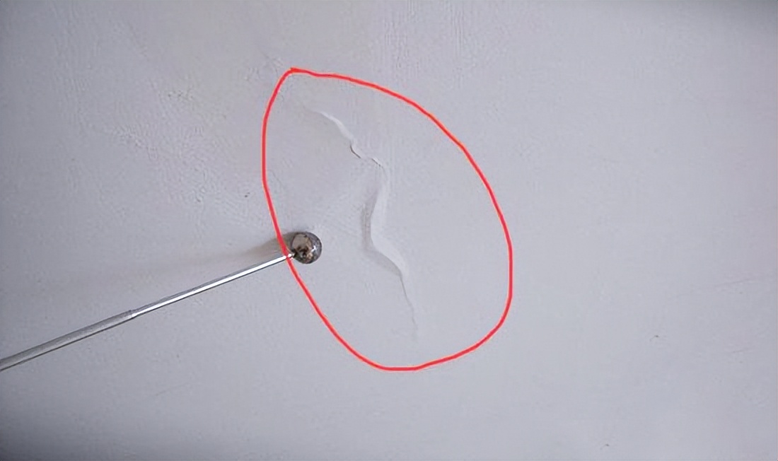 刷完乳胶漆几天就开裂了什么原因,刷乳胶漆第二天就开裂怎么办