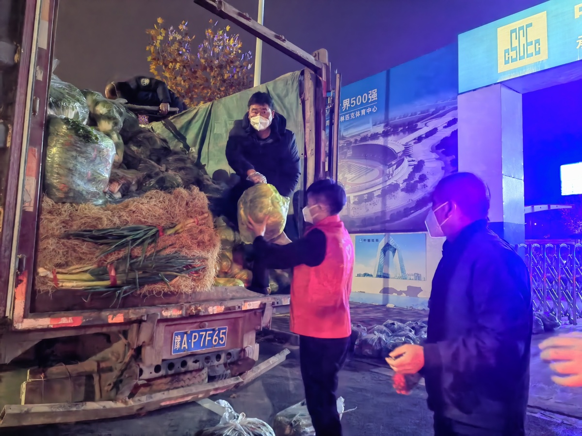 关爱你我他(她)·温暖千万家┃公益助农温暖过冬共青团郑州市委携手这家爱心企业购买9.5万余斤蔬菜