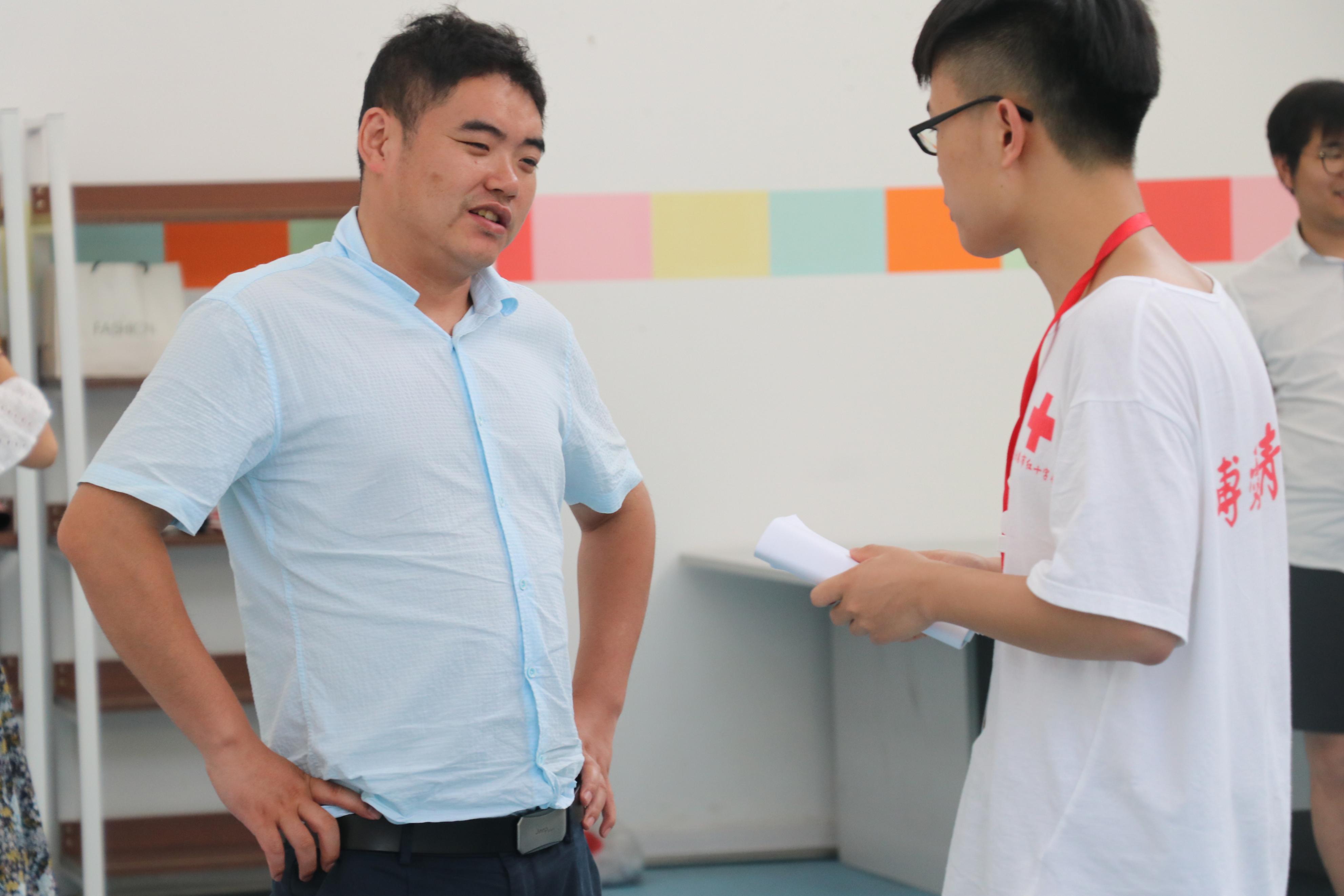 “三甲”不再是医学硕士生首选，技师和医美成新宠，原因很现实