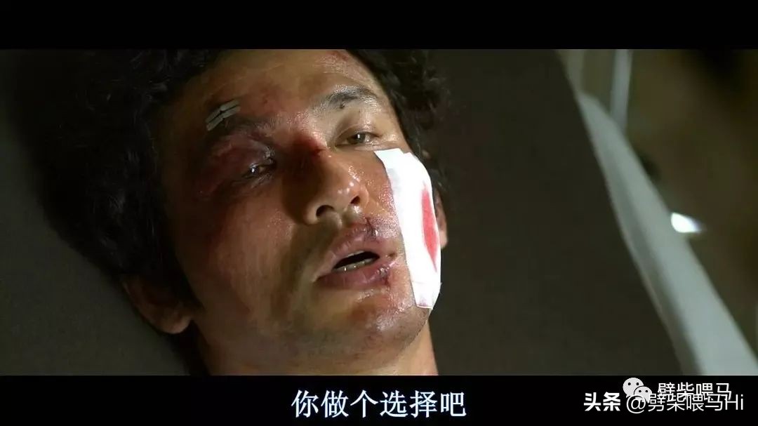 新世界丁青和李子成打天下的时候,新世界丁青李子成冲出来挡住车