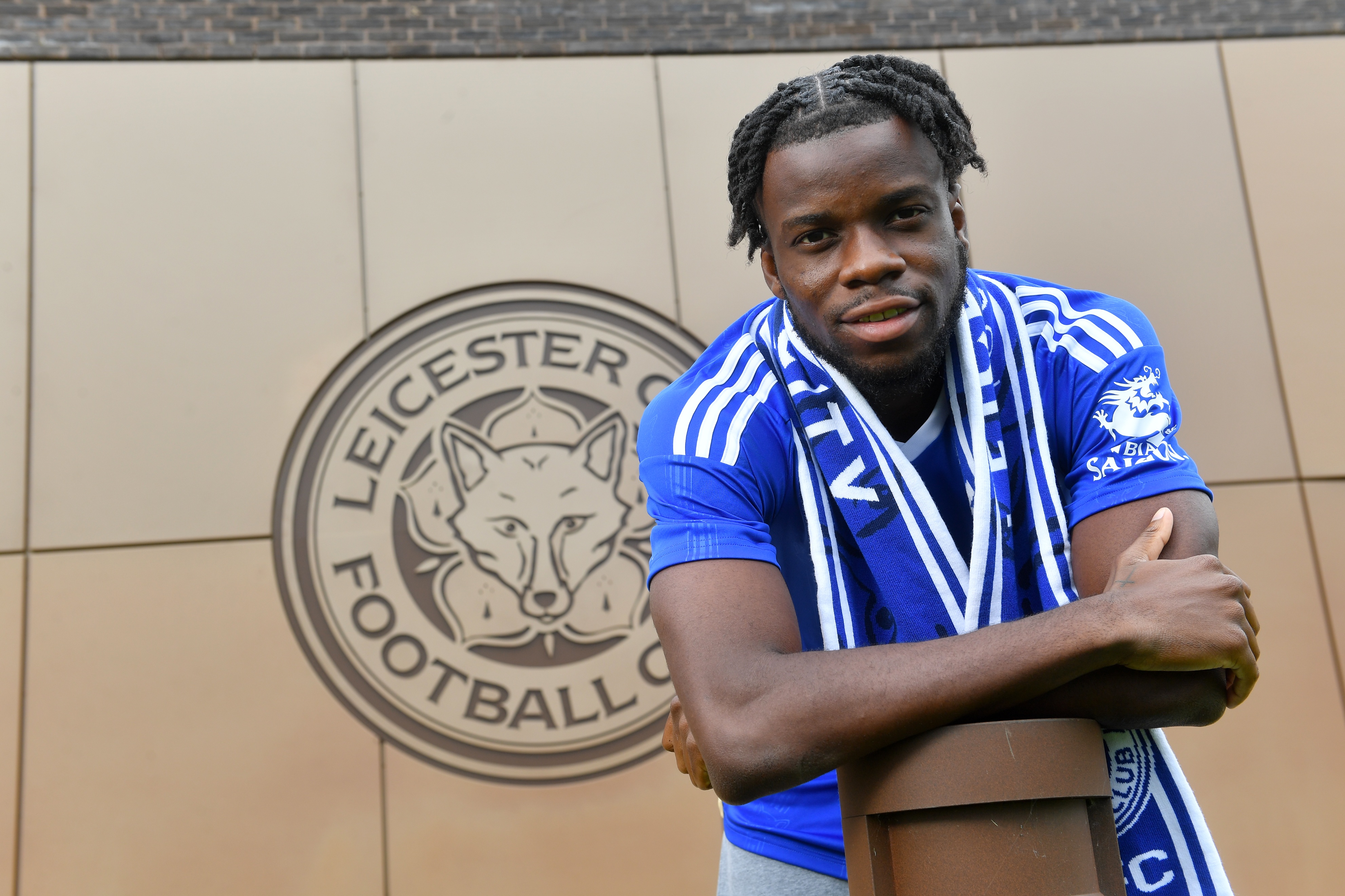 阿森纳官宣基维奥尔加盟,前阿森纳边锋雷耶斯加盟中甲