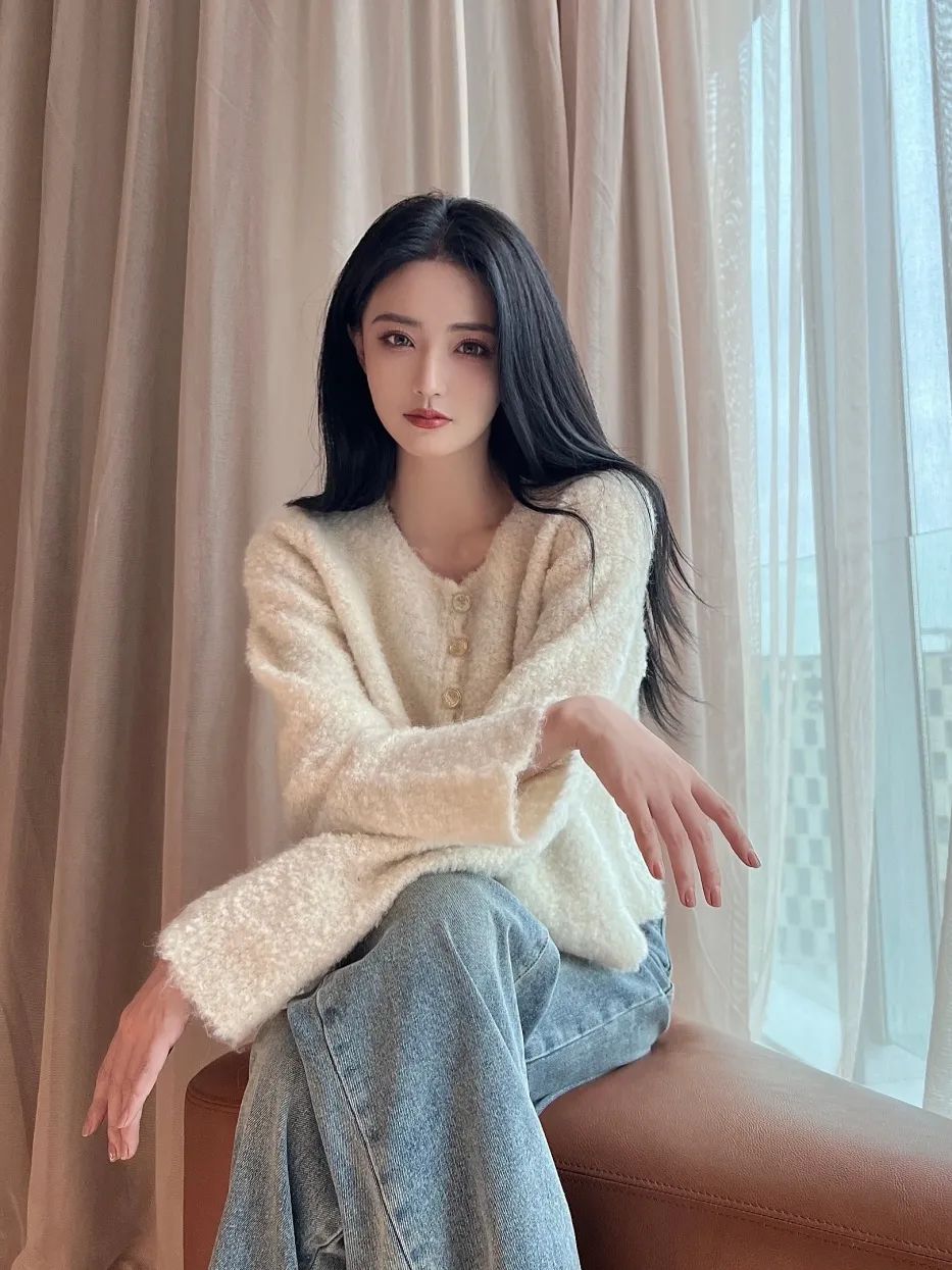 明星开副业？欧阳娜娜官宣个人品牌nabi，单买还不包邮