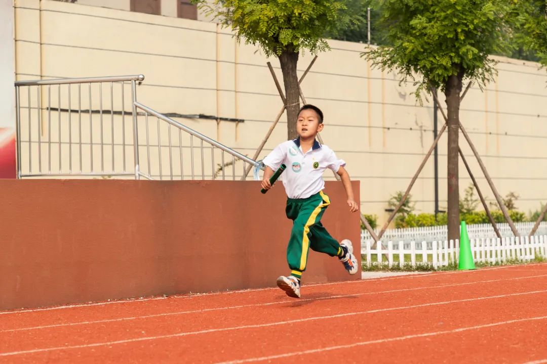 喜迎二十大奋进新征程开启新时代,房山首师大育新学校