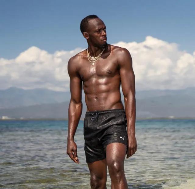 博尔特退役后的身材,博尔特退役后的百米成绩