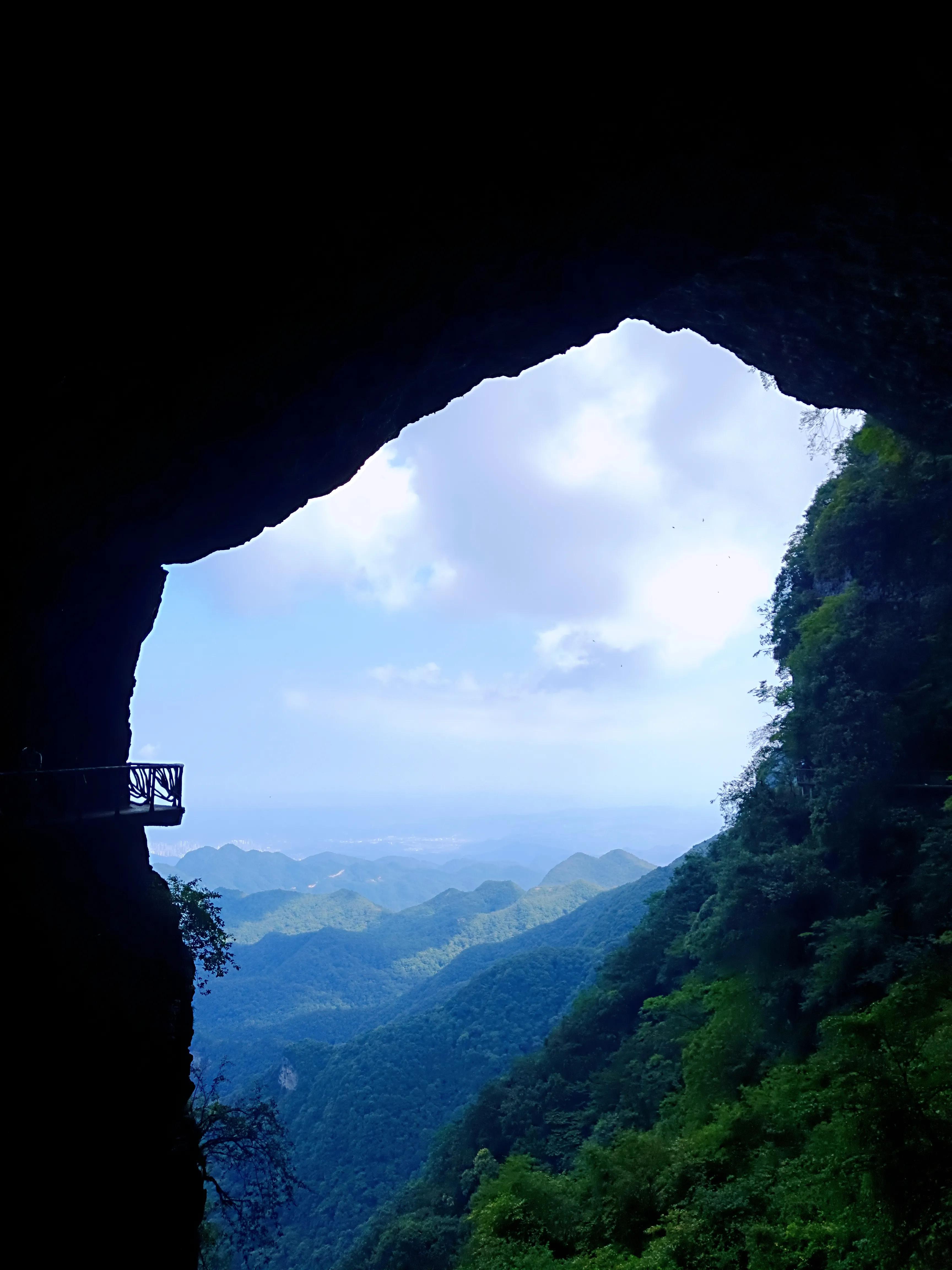 金佛山8月游详细攻略古佛洞,金佛山古佛洞地心之旅