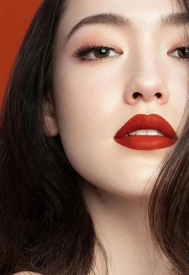 美妆品牌翻车事件,化妆品翻车事件