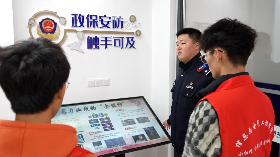 济南市历城区委政法委走进山东建筑大学，开展“校园安全警示教育”活动