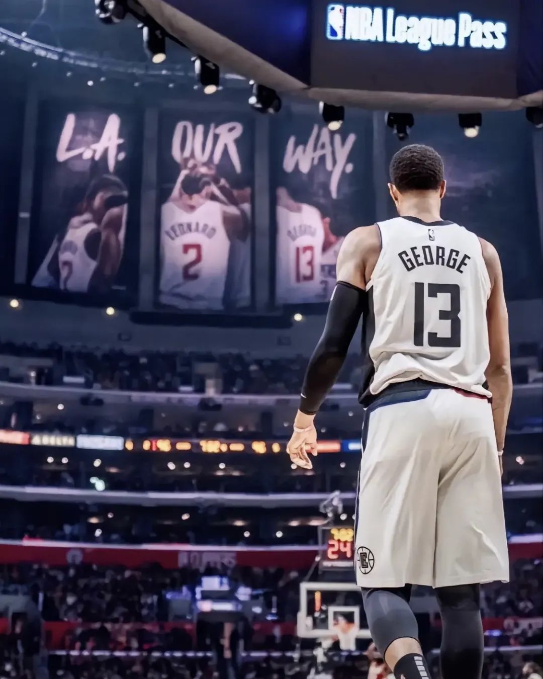 球星壁纸第190期保罗乔治,保罗乔治威少雷霆壁纸