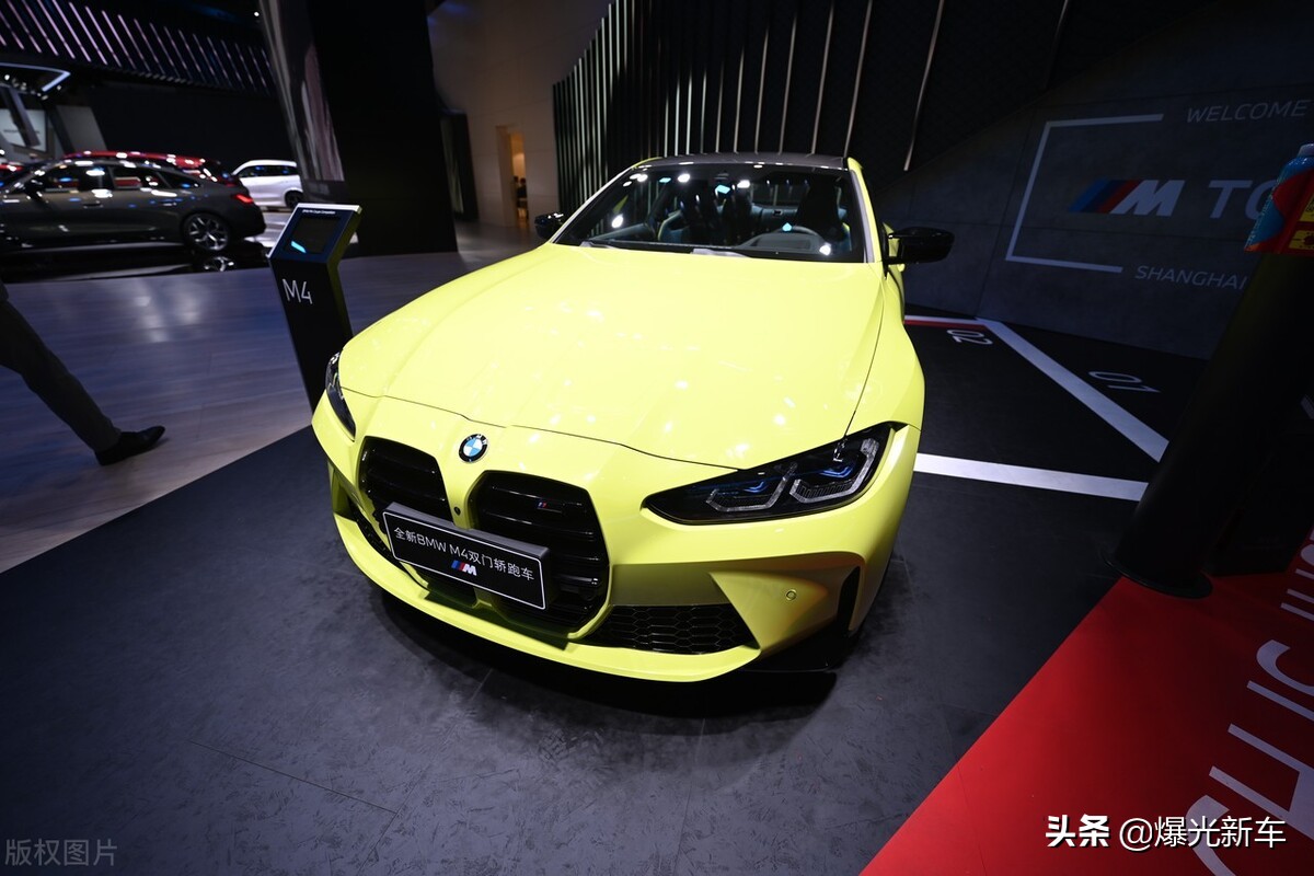 宝马I4新款多少钱,新款宝马i4上市售价42.99万元