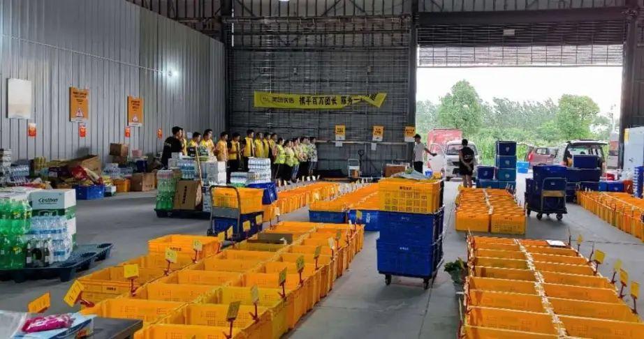 巨亏30亿巨头跌落神坛,5年亏损18亿的超市