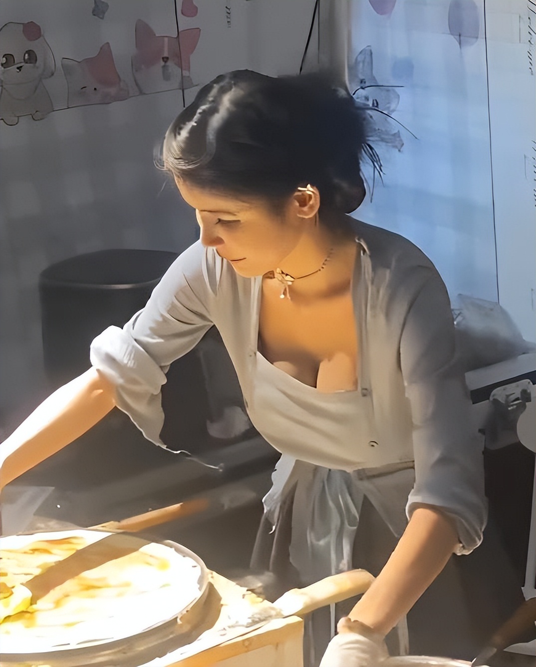 网红摆摊日进斗金,199元网红出门摆摊赚钱