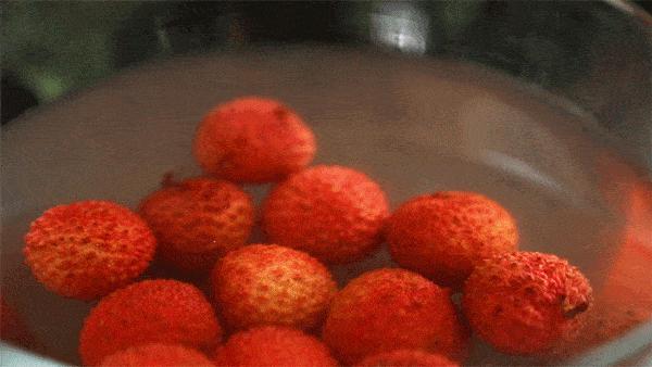 黄桃罐头能缓解普通感冒吗,吃黄桃罐头会加重病情吗