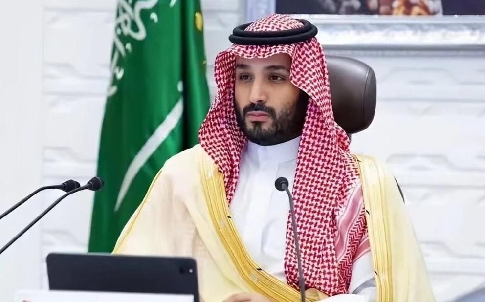 沙特王储送车,沙特王储用私人飞机送球员治伤