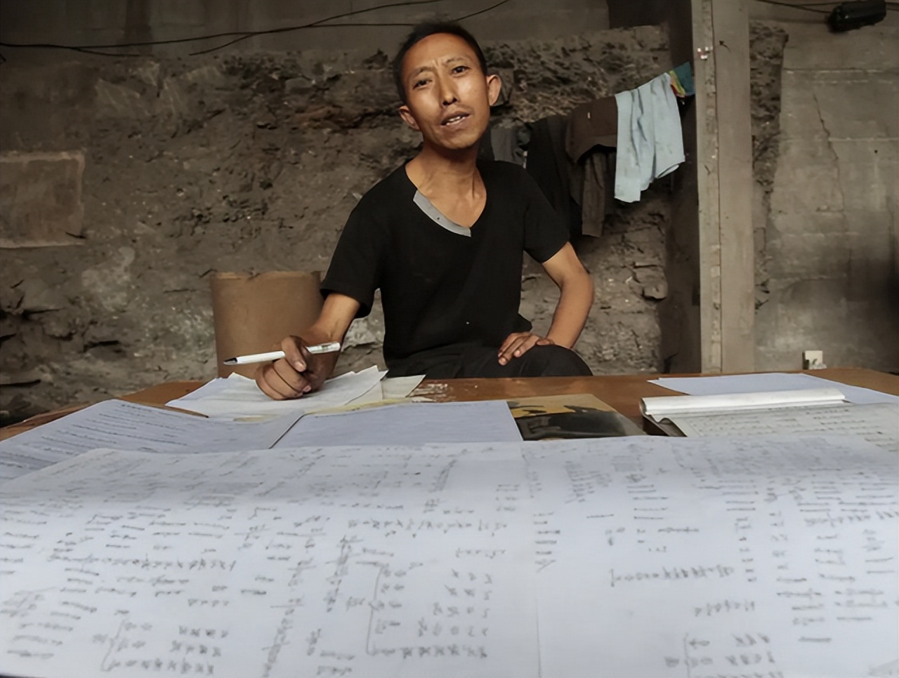 男子做梦梦到彩票中奖,男子做梦中奖醒来买彩票真中奖