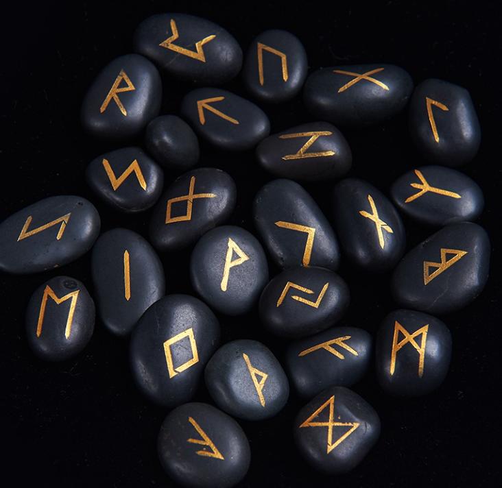 维京时代，少数拥有女性精英阶层的社会形态，女战士、女商人