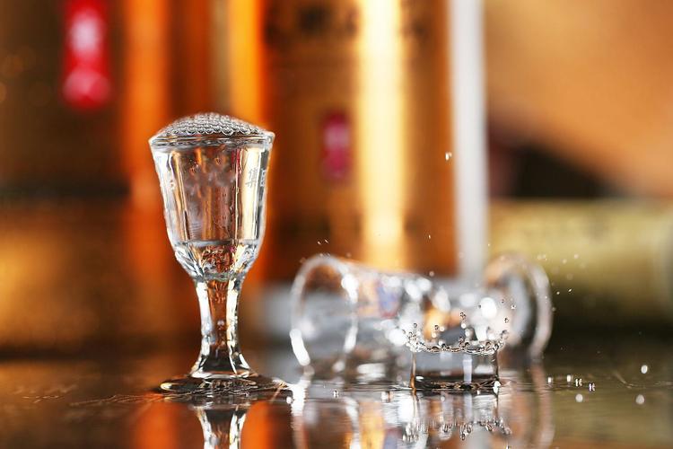 酒水批发厂家直播,官方酒水批发平台