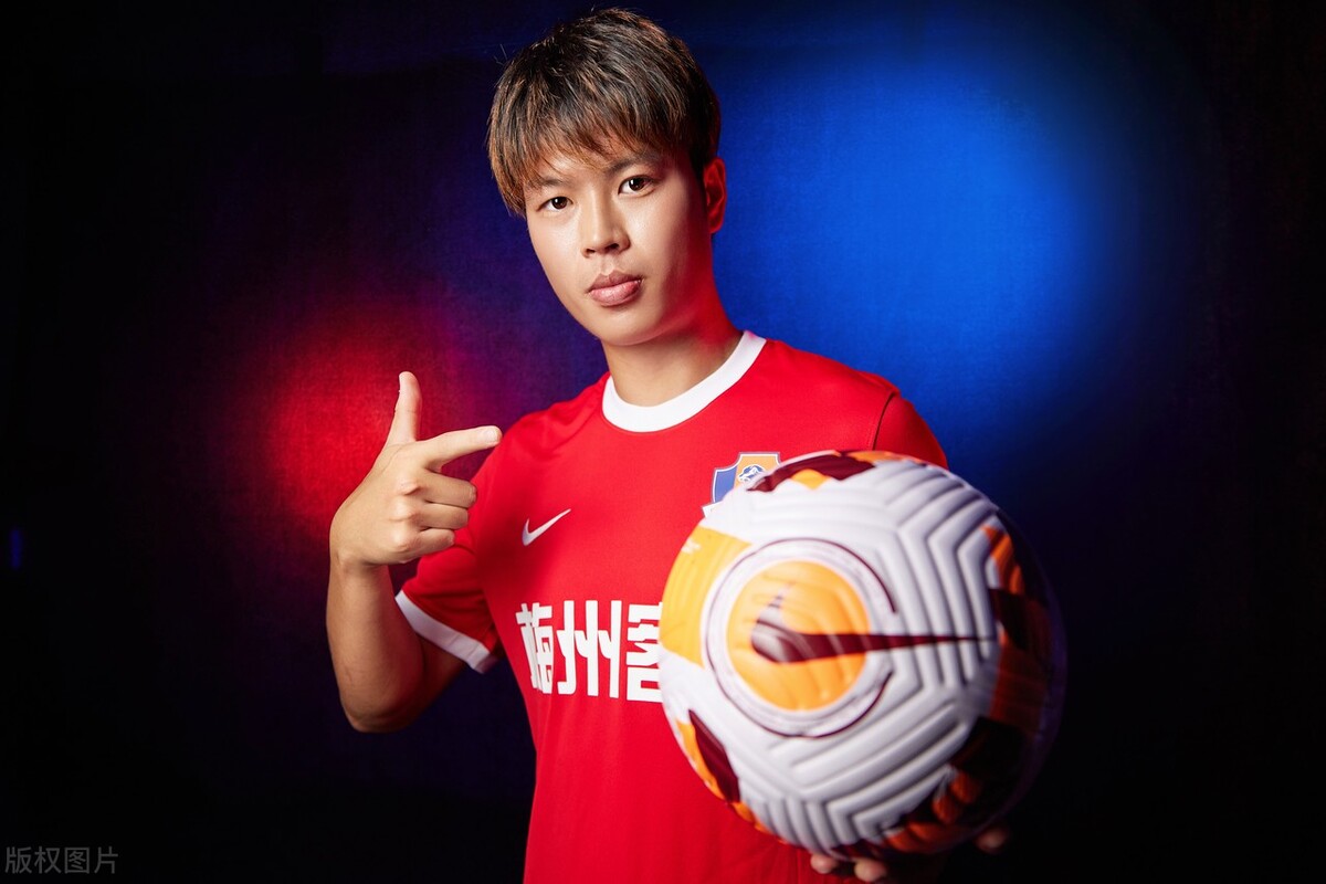 梅州客家足球俱乐部写真,梅州客家队海报