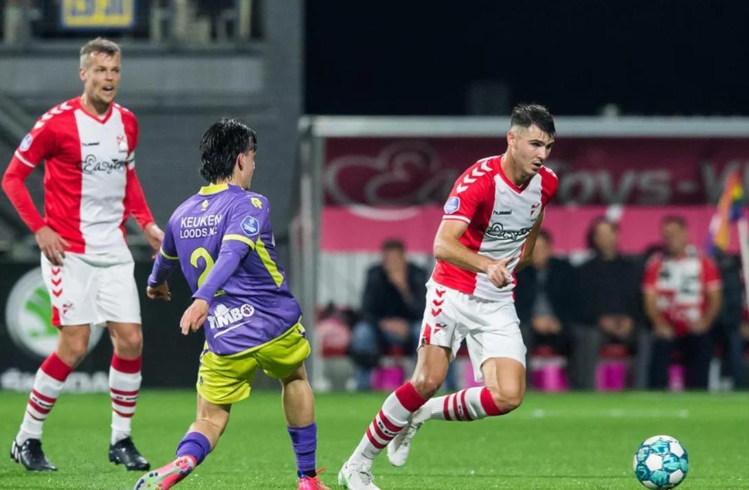 荷甲前瞻分析埃因霍温vs威廉二世,2021荷甲第二轮埃因霍温