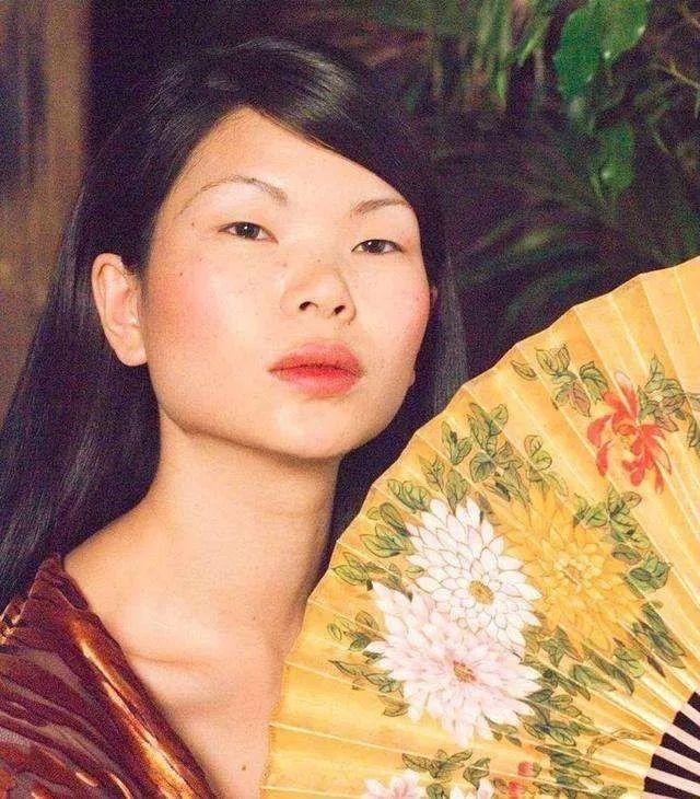 国际名模吕燕个人资料,国际超模吕燕的成长史