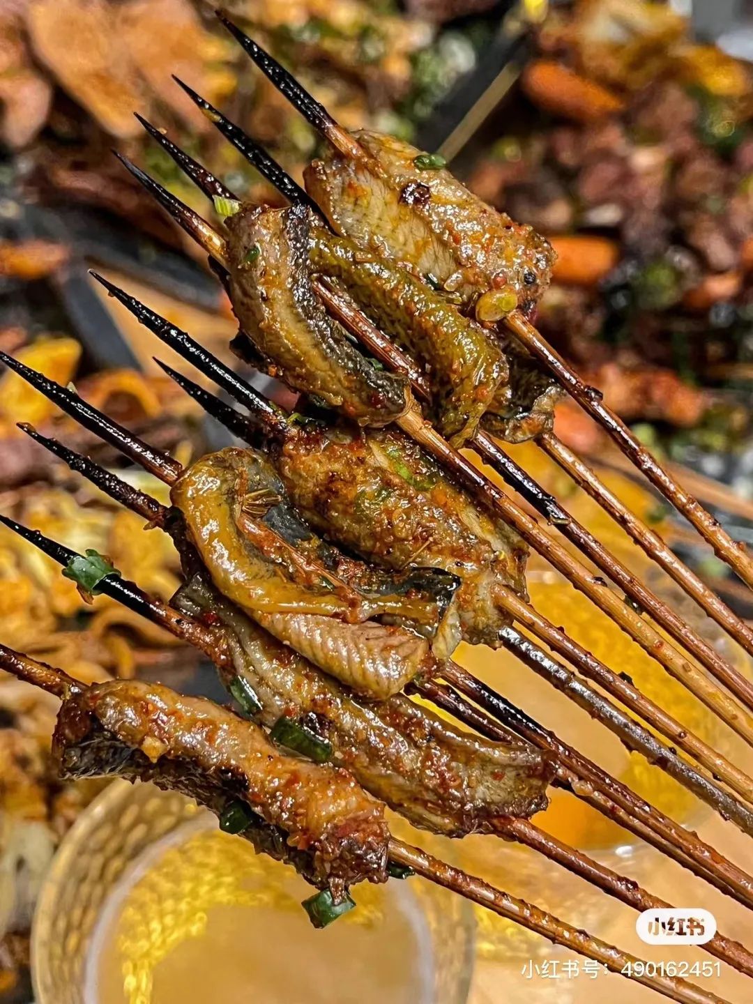 成都推三轮车上菜的苍蝇馆子,吃遍成都100家苍蝇馆子