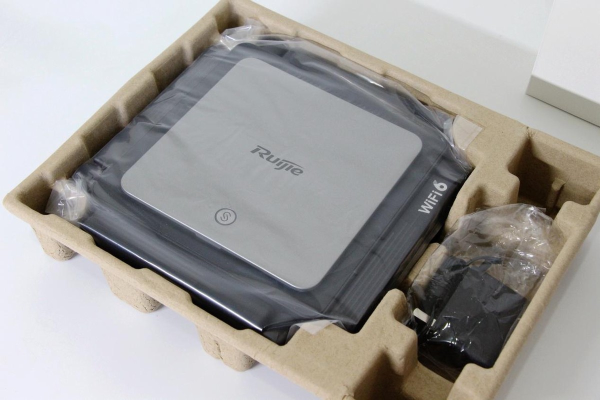 锐捷星耀x32是千兆路由器吗,锐捷星耀x32路由器评测