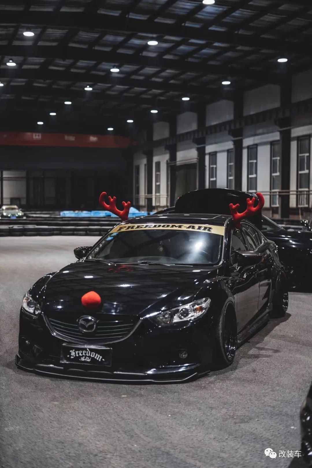 马自达车阿特兹改17寸锻造轮毂,全新马自达阿特兹能变得更美吗