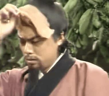 郭襄一遇杨过误终身三个版本,郭襄见杨过真实面容各版本