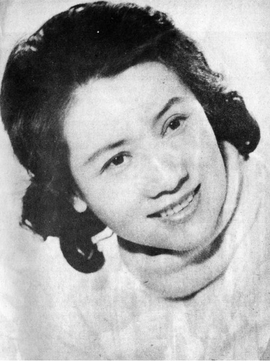 东方夜莺朱逢博完整版,东方夜莺朱逢博图片