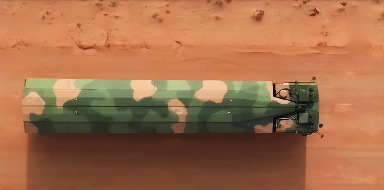 国产全隐身导弹车,无人隐身导弹车