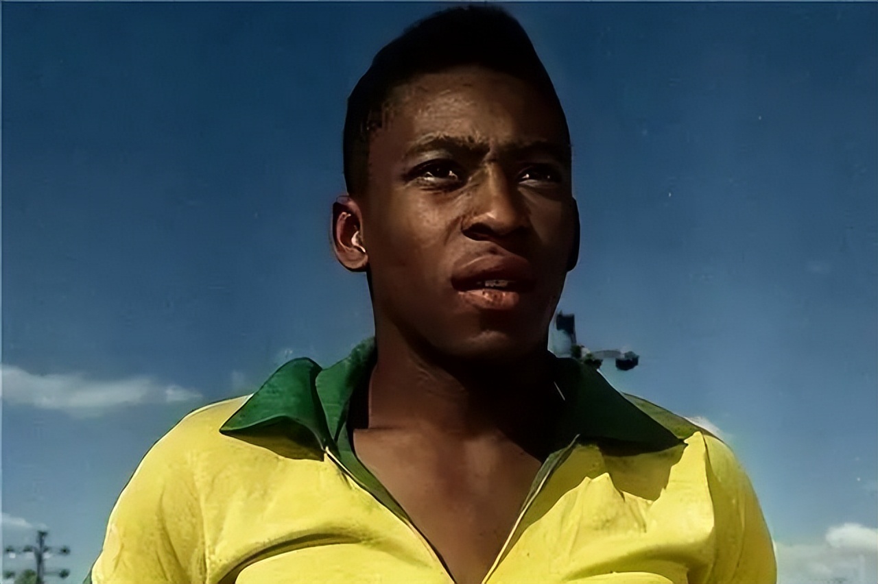 中国足球唯一一次进入世界杯历程,国际足球世界杯的历史与现状