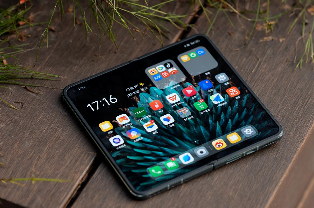 颠覆折叠行业的轻！OPPOFindN2上手，亮点比上代只多不少