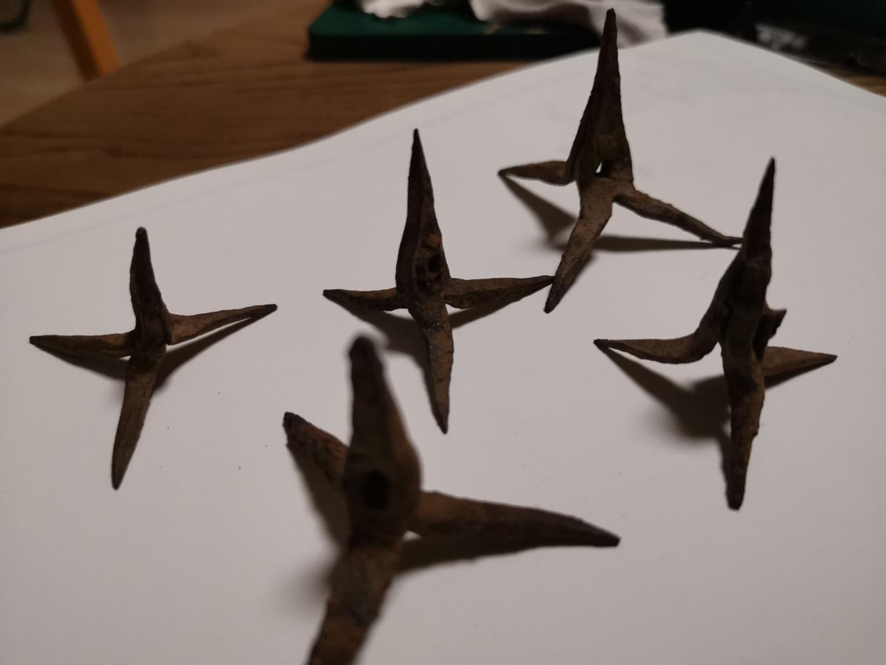 古代铁蒺藜用来干什么,古代骑兵的克星武器