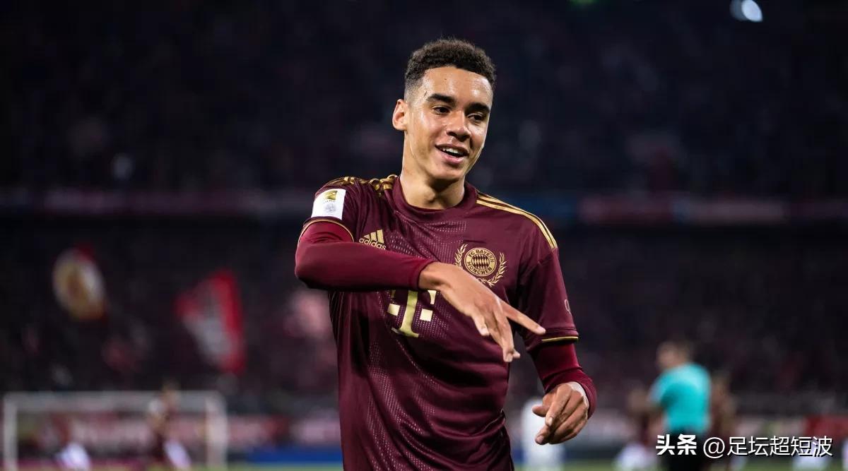 2017十大中场指挥官,年轻的中场指挥官