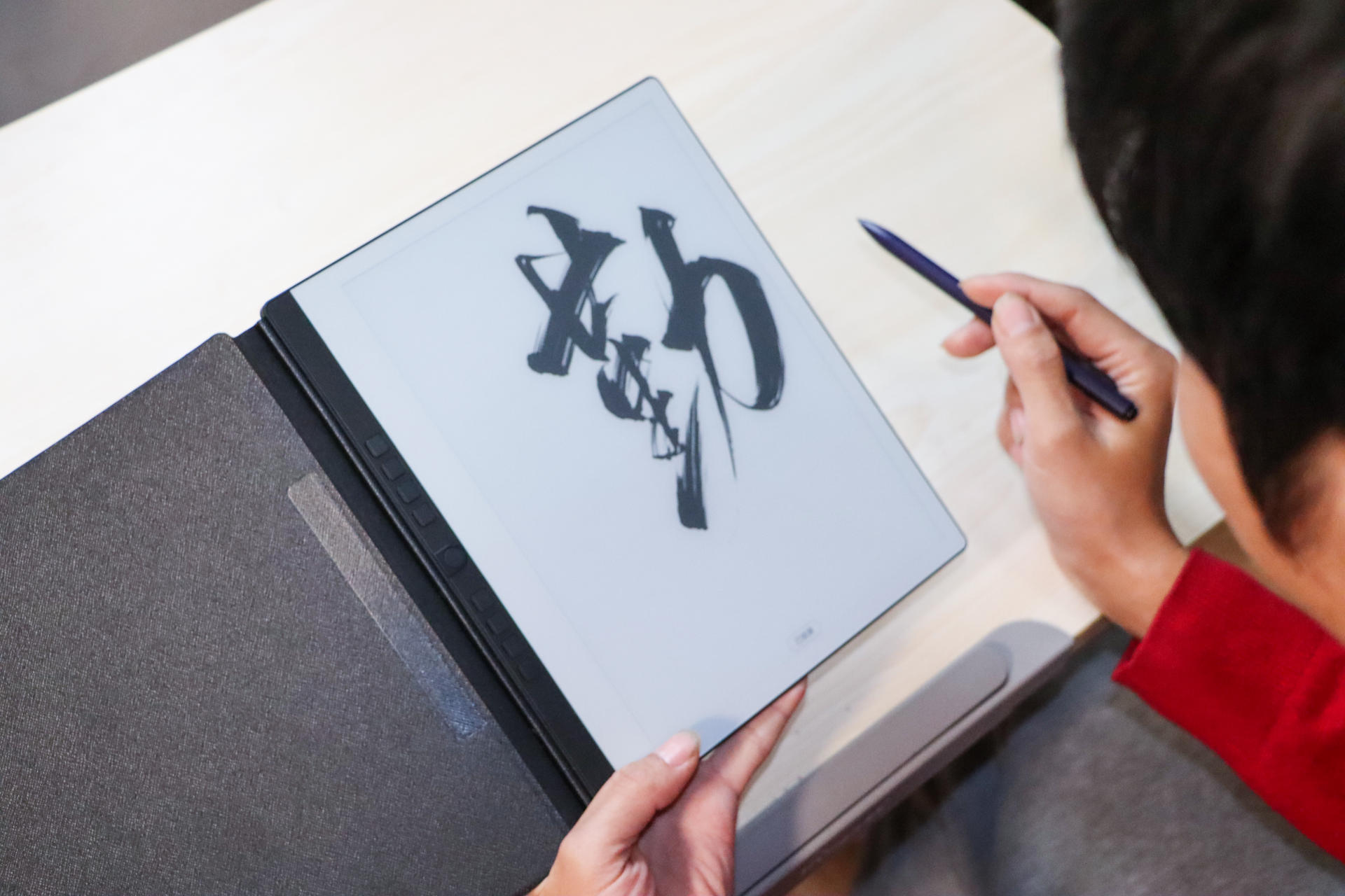 汉王n10是柔性墨水屏吗,无纸化墨水屏