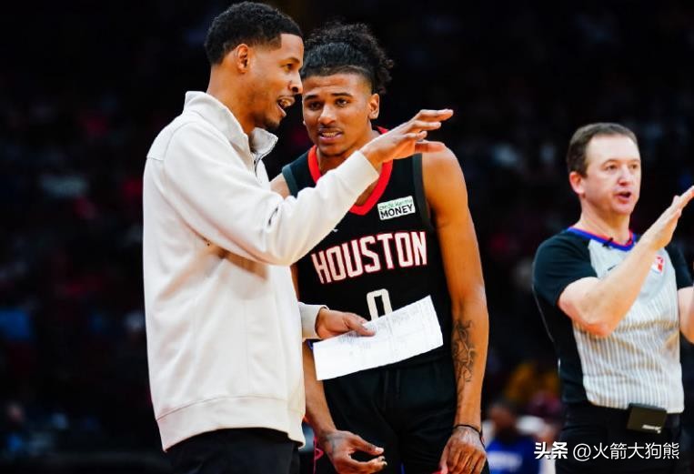 塞拉斯火箭主帅,火箭面临换帅塞拉斯