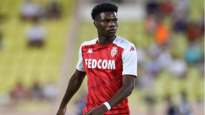 足球新秀身价最高,足球年轻一代的球员