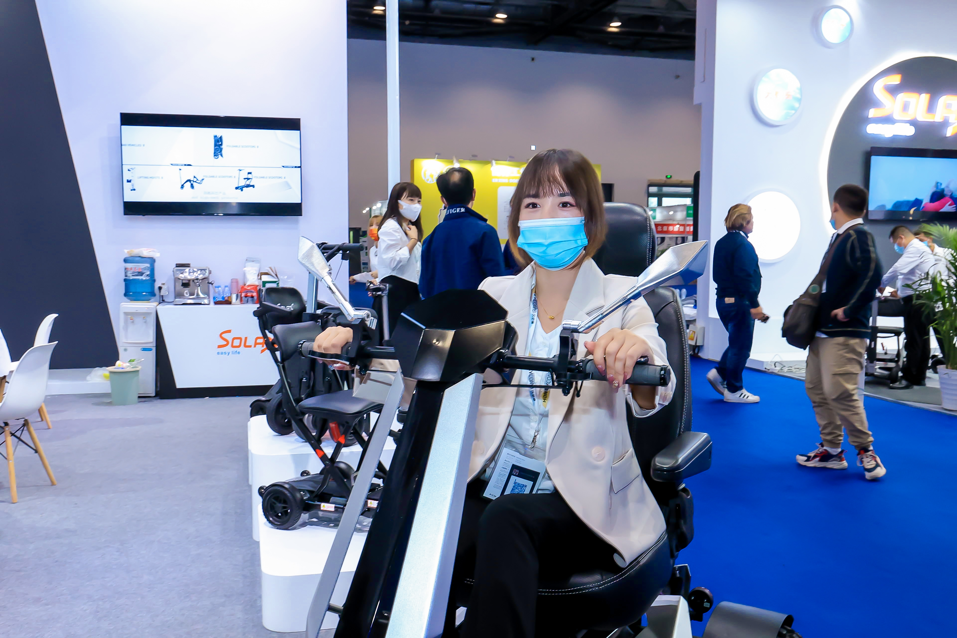 有爱无碍助残日宣传,有爱无碍打造听力无障碍服务