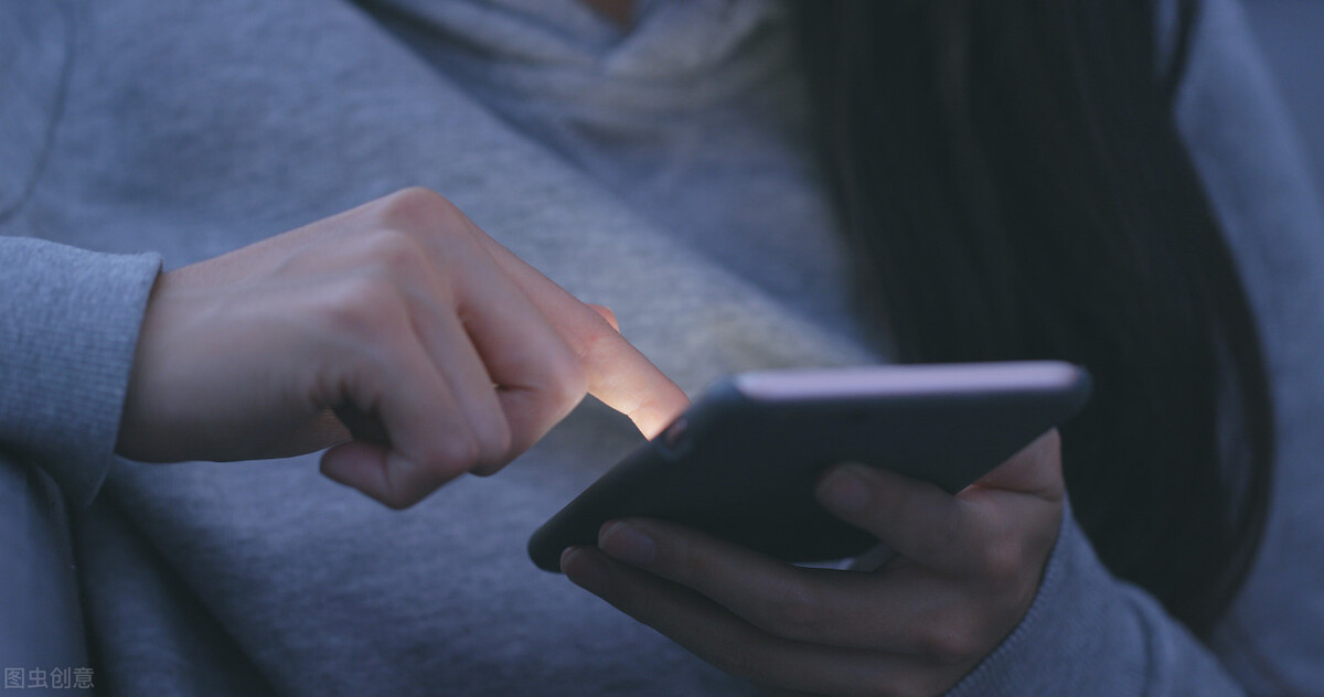 离异女子网络结识陌生男子被骗,离异女子网上结识暖心男